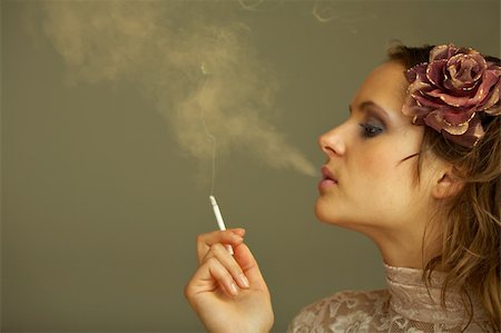 simsearch:400-04631926,k - Profile of the smoking beauty in style of a retro Stock Photo - Budget Royalty-Free & Subscription, Code: 400-04040991