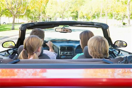 Family in convertible car Stock Photo - Budget Royalty-Free & Subscription, Code: 400-04042884