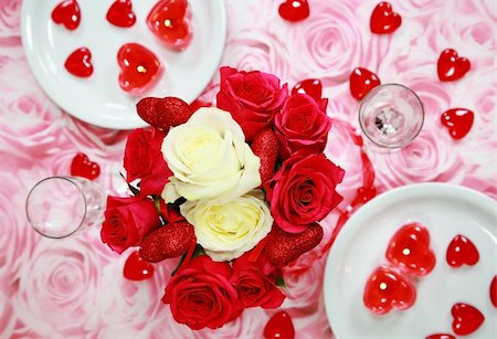 Table setting with rose bouquet for Valentine Stock Photo - Budget Royalty-Free & Subscription, Code: 400-04054501