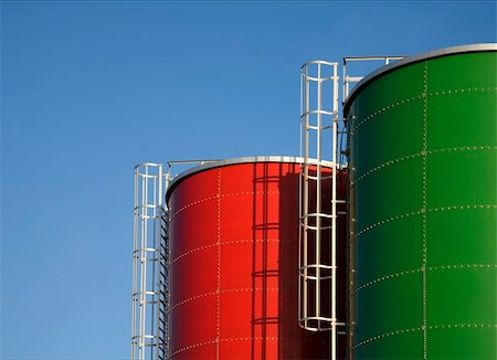 storage tank stair - Beer storages tanks in Amsterdam,Holland Stock Photo - Budget Royalty-Free & Subscription, Code: 400-04058399
