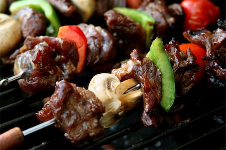 Barbeque sticks with meat and vegetables Stock Photo - Budget Royalty-Free & Subscription, Code: 400-04064022