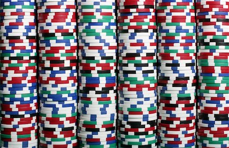 simsearch:400-06389082,k - Multi colored chips stacked up Stockbilder - Microstock & Abonnement, Bildnummer: 400-04064074