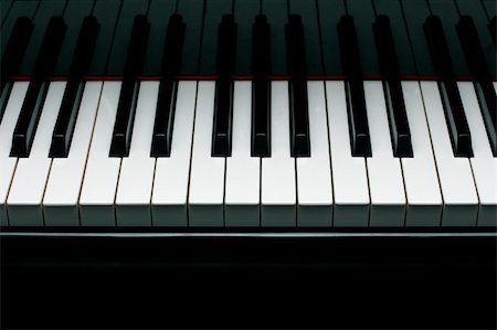 simsearch:400-04059260,k - Ebony and ivory piano keys Stockbilder - Microstock & Abonnement, Bildnummer: 400-04064258