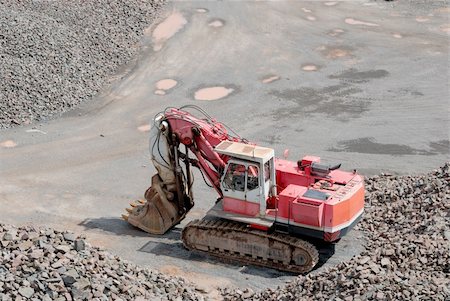 Excavator in a stone pit Stock Photo - Budget Royalty-Free & Subscription, Code: 400-04064576