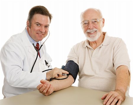 simsearch:400-08378345,k - Doctor and senior patient both happy with the results of the physical.  Isolated on white. Foto de stock - Super Valor sin royalties y Suscripción, Código: 400-04068308