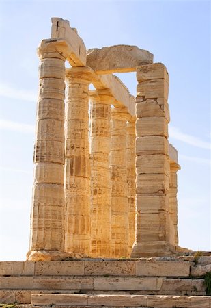 simsearch:400-07680130,k - Temple of Poseidon at Cape Sounion near Athens, Greece. c 440 BC Stock Photo - Budget Royalty-Free & Subscription, Code: 400-04069239