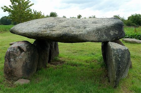 quoit - Burial Chamber or Dolmen outside the village of Drosa in the Saxe-Anhalt region of Germany. Stock Photo - Budget Royalty-Free & Subscription, Code: 400-04069679