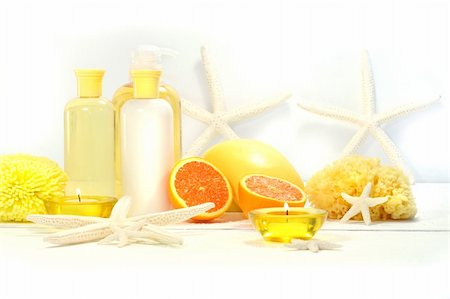 simsearch:400-07470628,k - Orange spa products with candles Stock Photo - Budget Royalty-Free & Subscription, Code: 400-04062149