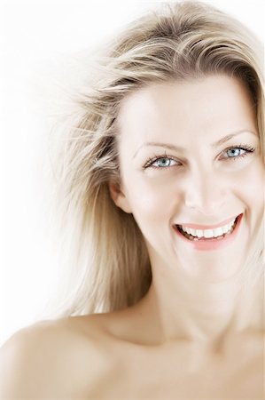 rettich - portrait of smiling female,skin retouched Stock Photo - Budget Royalty-Free & Subscription, Code: 400-04076971