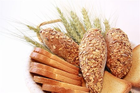 simsearch:400-04497847,k - Assortment of baked bread with wheat isolated on white background Stockbilder - Microstock & Abonnement, Bildnummer: 400-04071224