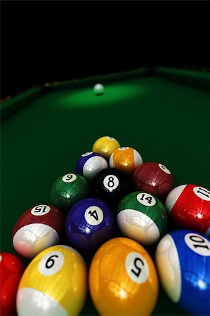 simsearch:400-09064481,k - Pool game - set of pool balls ready to start the game - shallow depth of field with focus on the eight ball Stockbilder - Microstock & Abonnement, Bildnummer: 400-04071769