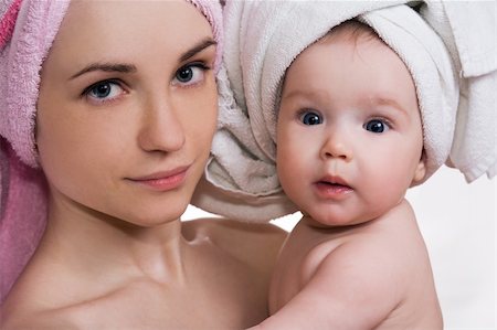 beautiful mother and daughter with a towel Stock Photo - Budget Royalty-Free & Subscription, Code: 400-04085388