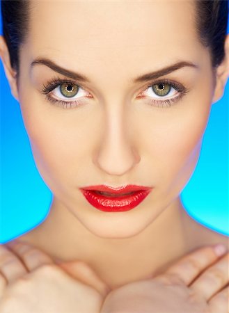 simsearch:400-03983962,k - Portrait of beautiful woman with red lipstick Fotografie stock - Microstock e Abbonamento, Codice: 400-04083883