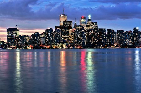 simsearch:649-05950855,k - Scenic view at Toronto city waterfront skyline at night Stock Photo - Budget Royalty-Free & Subscription, Code: 400-04093790