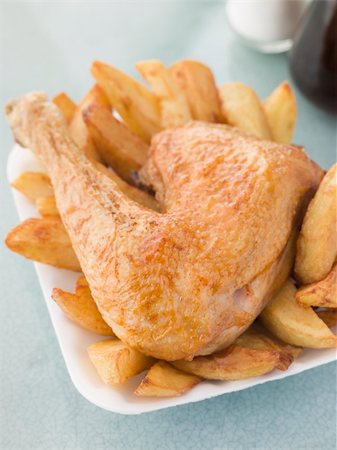 french fries container - Portion Of Chicken And Chips On A Polystyrene Tray Stock Photo - Budget Royalty-Free & Subscription, Code: 400-04105882