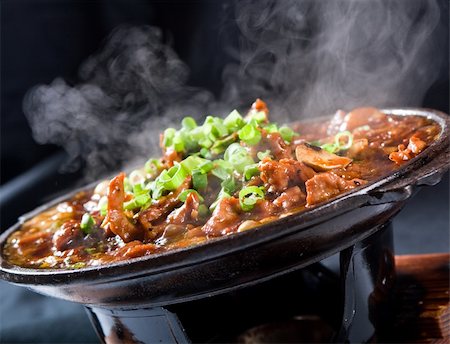 sizzling steak - steamy hot chinese food Photographie de stock - Aubaine LD & Abonnement, Code: 400-04107934