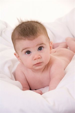simsearch:400-06139772,k - A very cute happy Caucasian baby boy Photographie de stock - Aubaine LD & Abonnement, Code: 400-04100914