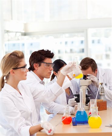 simsearch:400-06078063,k - Scientific making experiences in a laboratory Stock Photo - Budget Royalty-Free & Subscription, Code: 400-04114691