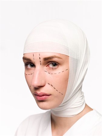 facelift bandage - Woman prepared for a plastic surgery Stock Photo - Budget Royalty-Free & Subscription, Code: 400-04117247