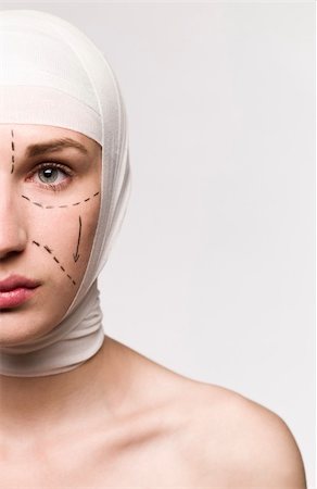 facelift bandage - Woman prepared for a plastic surgery Stock Photo - Budget Royalty-Free & Subscription, Code: 400-04117257