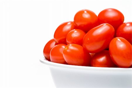simsearch:400-06954534,k - Fresh and delicious garden variety cherry tomatoes. Stock Photo - Budget Royalty-Free & Subscription, Code: 400-04117318
