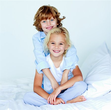 simsearch:400-07088886,k - Portrait of young cute siblings in bed Stock Photo - Budget Royalty-Free & Subscription, Code: 400-04118524