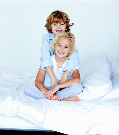 simsearch:400-07088886,k - Portrait of young cute siblings in bed Stock Photo - Budget Royalty-Free & Subscription, Code: 400-04118523