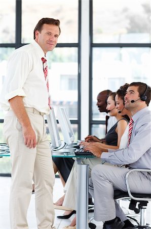 simsearch:400-04291703,k - Senior manager working in a call center Stock Photo - Budget Royalty-Free & Subscription, Code: 400-04119305
