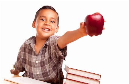 simsearch:400-04125503,k - Adorable garçon hispanique avec livres, Apple, crayon et papier isolé sur fond blanc. Photographie de stock - Aubaine LD & Abonnement, Code: 400-04125518
