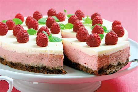 Raspberry cheesecake Foto de stock - Super Valor sin royalties y Suscripción, Código: 400-04125879