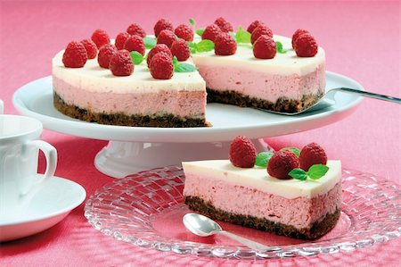 Raspberry cheesecake Foto de stock - Super Valor sin royalties y Suscripción, Código: 400-04125880