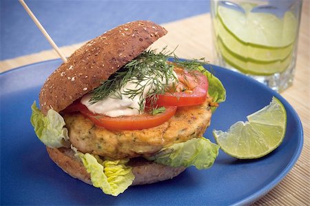 fishburger - Fishburger Stock Photo - Budget Royalty-Free & Subscription, Code: 400-04126506