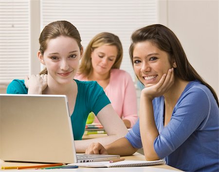 simsearch:400-04168729,k - Students using laptops in classroom Stock Photo - Budget Royalty-Free & Subscription, Code: 400-04128912