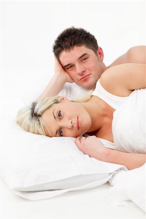 simsearch:400-04150404,k - Young couple together in bed Stock Photo - Budget Royalty-Free & Subscription, Code: 400-04123170