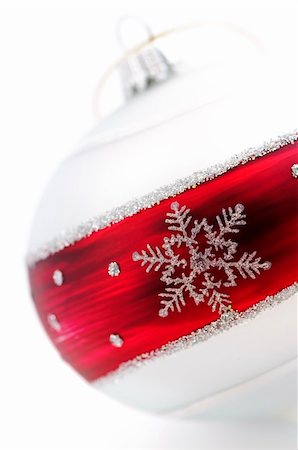 simsearch:400-04499150,k - Closeup of red and white Christmas decoration Foto de stock - Royalty-Free Super Valor e Assinatura, Número: 400-04130238