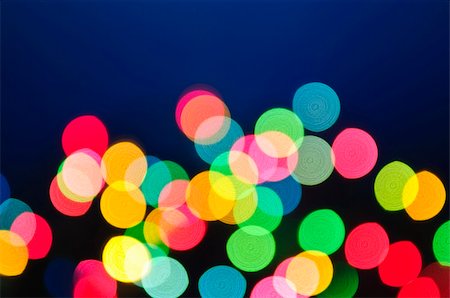 simsearch:400-06461962,k - Out of focus multicolored Christmas light background Stock Photo - Budget Royalty-Free & Subscription, Code: 400-04130242