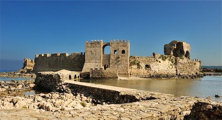 simsearch:845-02729798,k - Photo de la forteresse médiévale à Methoni, sud de la Grèce Photographie de stock - Aubaine LD & Abonnement, Code: 400-04130287