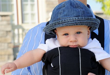 Happy father holding his baby Stock Photo - Budget Royalty-Free & Subscription, Code: 400-04132555