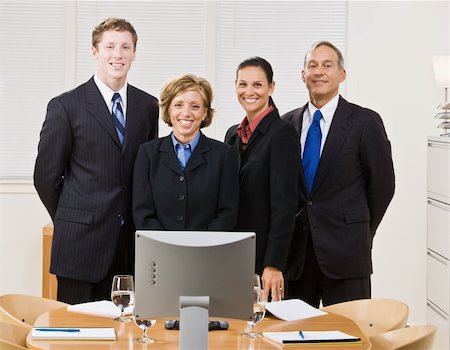 simsearch:400-04129016,k - Business people in meeting Stock Photo - Budget Royalty-Free & Subscription, Code: 400-04132746