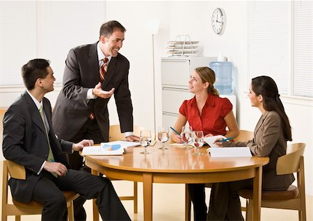 simsearch:400-04129016,k - Business people in a meeting Stock Photo - Budget Royalty-Free & Subscription, Code: 400-04132850
