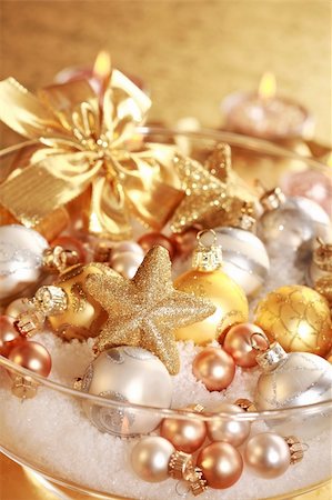 Detail of Christmas balls with candles on the snow Stock Photo - Budget Royalty-Free & Subscription, Code: 400-04147782