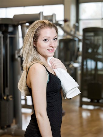 Portrait of a young woman at the gym Stock Photo - Budget Royalty-Free & Subscription, Code: 400-04149237
