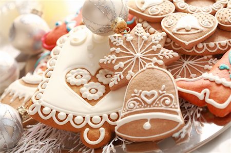 Detail of delicious Christmas gingerbread Stock Photo - Budget Royalty-Free & Subscription, Code: 400-04141816