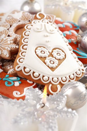 simsearch:400-04051271,k - Detail of delicious Christmas gingerbread Foto de stock - Royalty-Free Super Valor e Assinatura, Número: 400-04141817