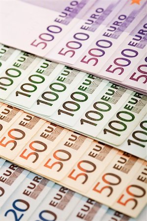 simsearch:400-06102745,k - European currency euros in rows closeup Photographie de stock - Aubaine LD & Abonnement, Code: 400-04153795