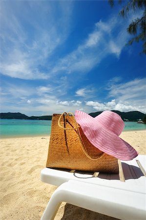 simsearch:400-05897554,k - Beautiful beach landscape with bag in Thailand Foto de stock - Super Valor sin royalties y Suscripción, Código: 400-04166765