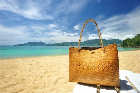 simsearch:400-05897554,k - Beautiful beach landscape with bag in Thailand Foto de stock - Super Valor sin royalties y Suscripción, Código: 400-04166767