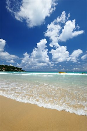 simsearch:400-05897554,k - Beautiful beach landscape in Thailand Foto de stock - Super Valor sin royalties y Suscripción, Código: 400-04166790