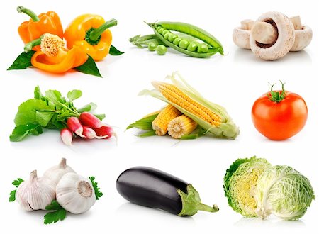 simsearch:400-05939266,k - set fresh vegetables with green leaves isolated on white background Photographie de stock - Aubaine LD & Abonnement, Code: 400-04162861