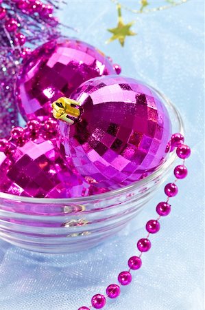 Holiday series: christmas purple ball and garland in bowl Stock Photo - Budget Royalty-Free & Subscription, Code: 400-04175009